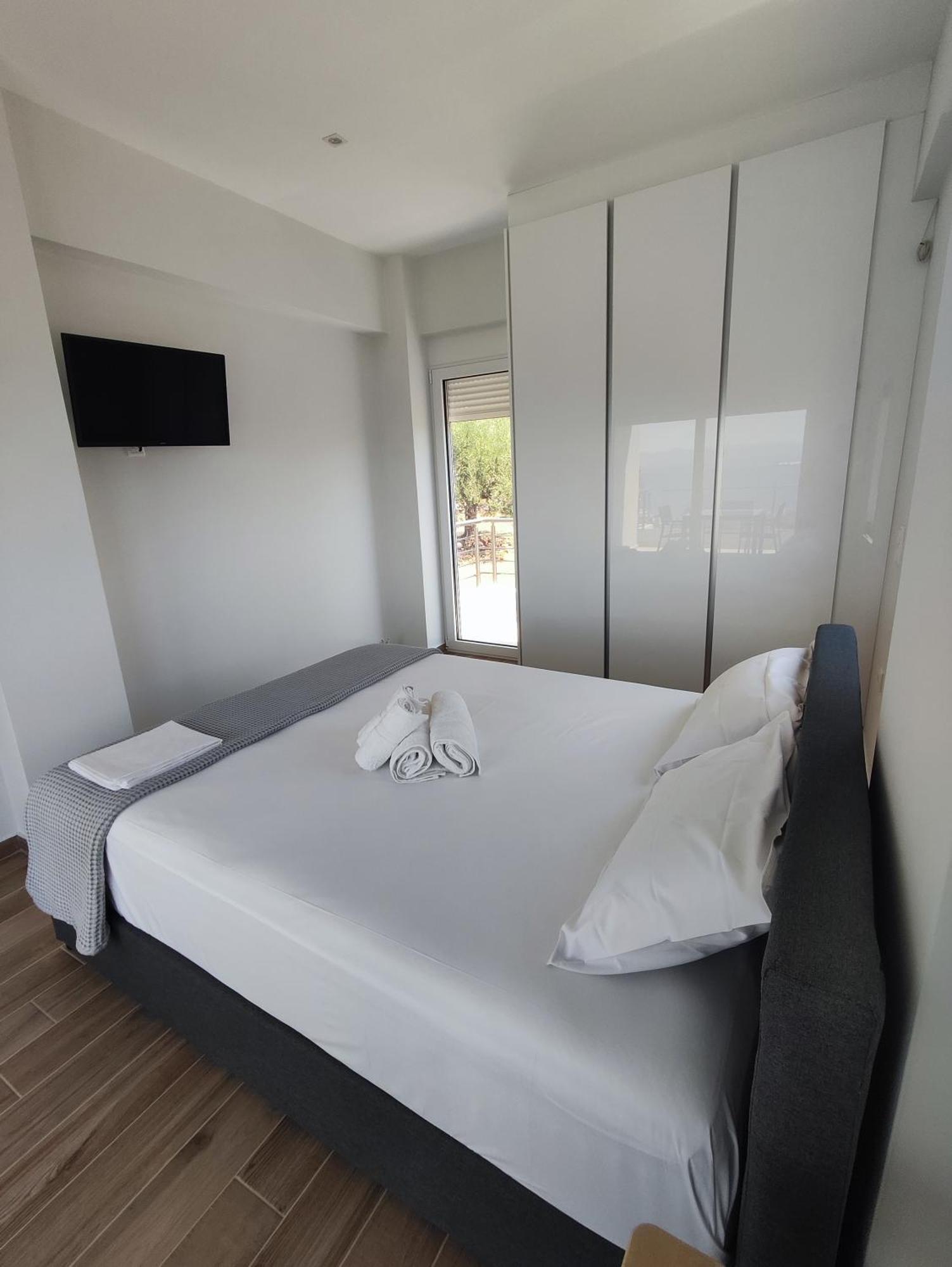 Evilenia Luxury Apartments Kalamata Exteriér fotografie